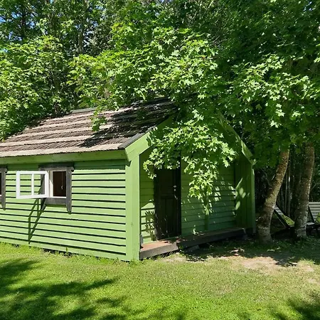 Kardoni Puhkelaager Campsite Tornimae