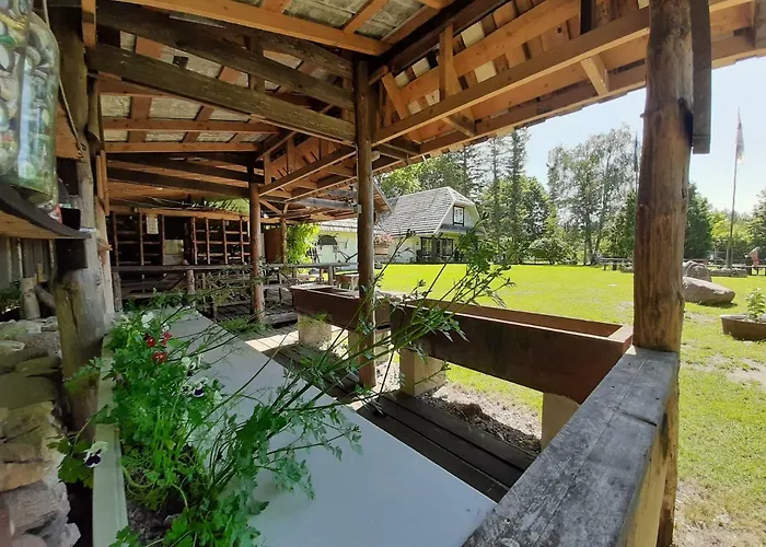 Kardoni Puhkelaager Camping *