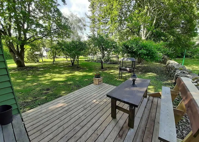 Kardoni Puhkelaager Kemping Tornimae